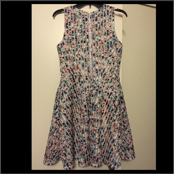 Striped fit and flare dress - Picture 2 of 4